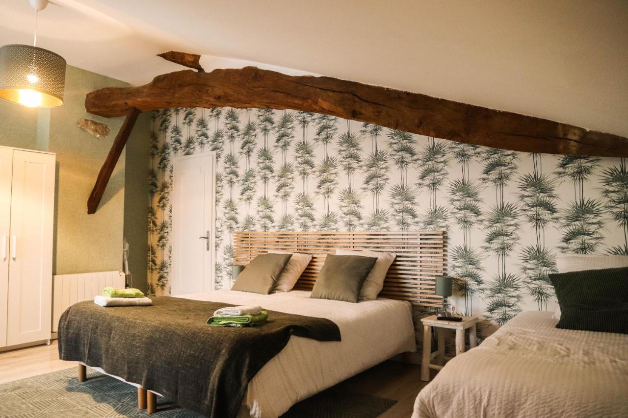"Les Peyres" Hotell Lamothe-Landerron Exteriör bild