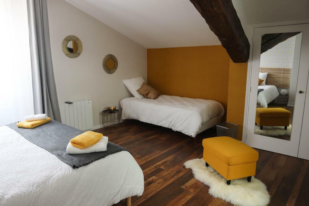"Les Peyres" Hotell Lamothe-Landerron Exteriör bild